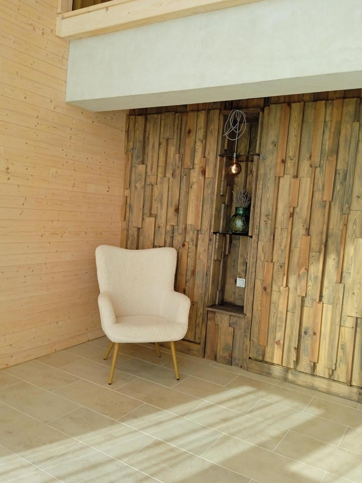 Улица Лазурна Hotell Tiulenovo Rum bild