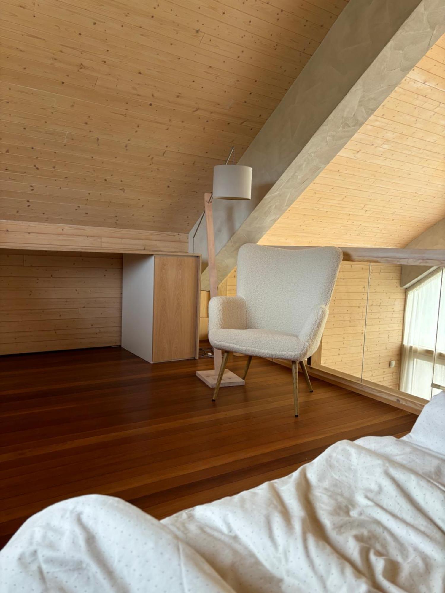 Улица Лазурна Hotell Tiulenovo Rum bild