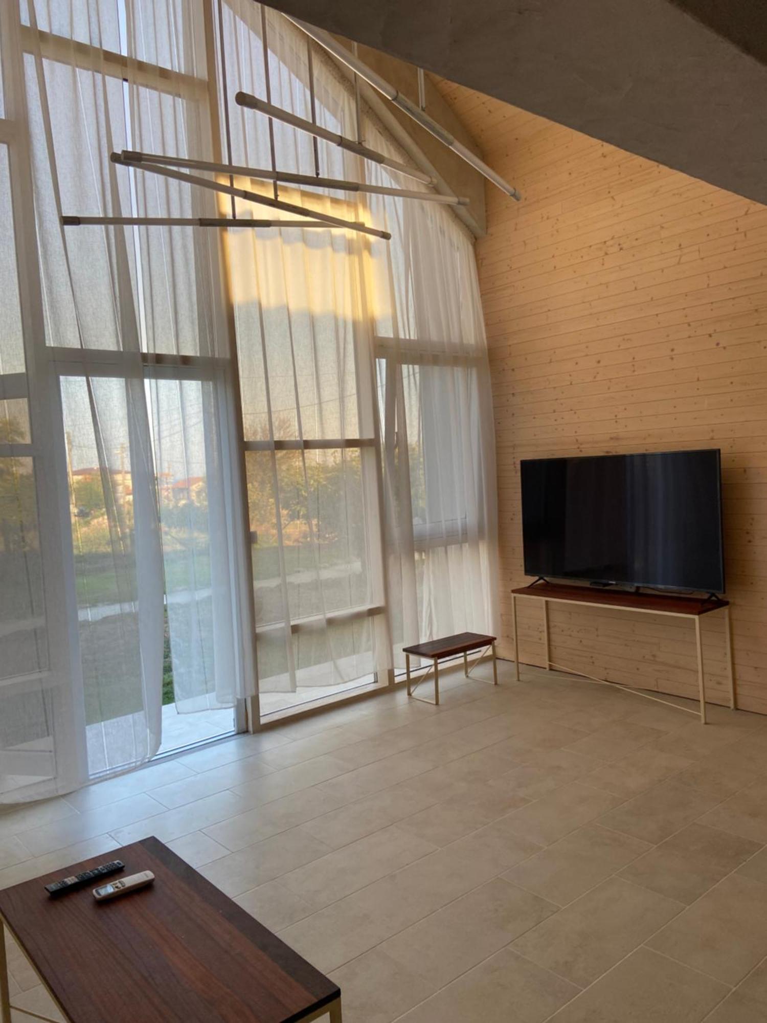 Улица Лазурна Hotell Tiulenovo Rum bild